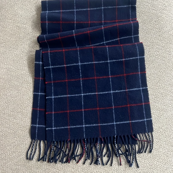 Burberry Navy and Red Checkered Lambswool 
Made in England vintage - Picture 2 of 3